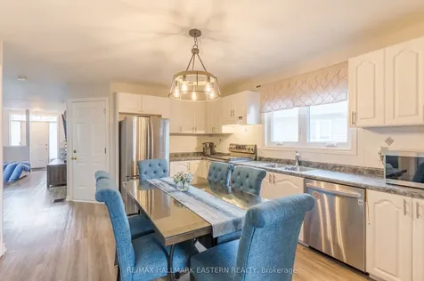 702 Trailview Drive Peterborough ON K9J 8P2