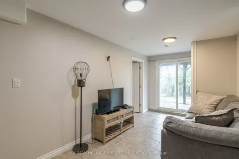 702 Trailview Drive Peterborough ON K9J 8P2