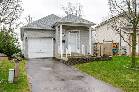 702 Trailview Drive Peterborough ON K9J 8P2