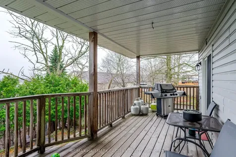 702 Trailview Drive Peterborough ON K9J 8P2