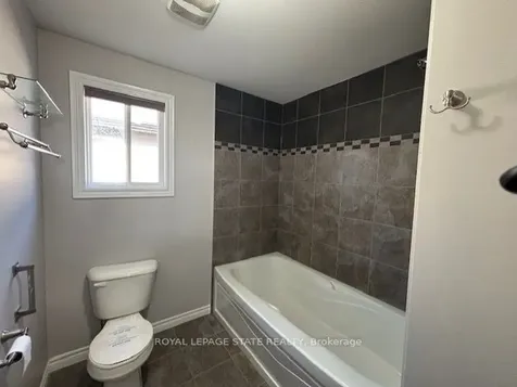 45 Thames Way Hamilton ON L0R 1W0