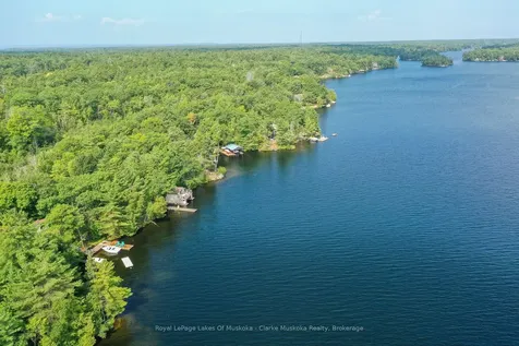 185 Woodland Trail Georgian Bay ON L0K 1S0