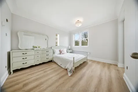 50 Barton Street Hamilton ON L9H 1N8