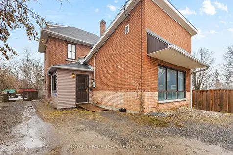 47 Daniel Street S Arnprior ON K7S 2L5