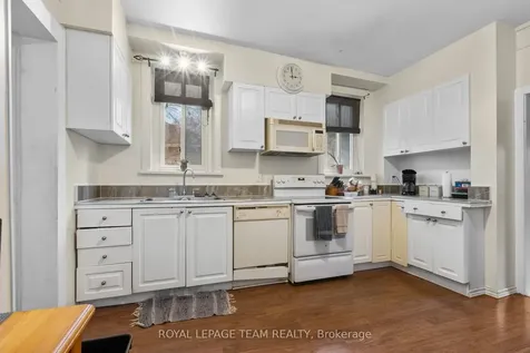 47 Daniel Street S Arnprior ON K7S 2L5