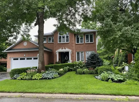 19 Kimmins Court Kanata ON K2K 2M4
