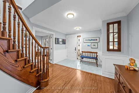 19 Kimmins Court Kanata ON K2K 2M4