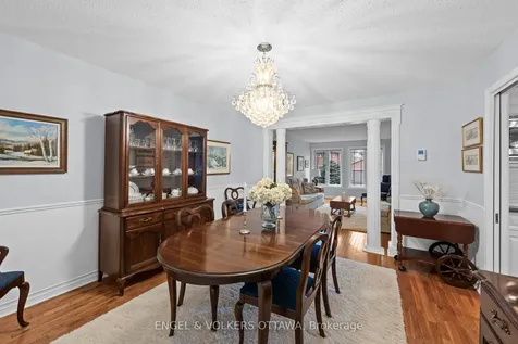 19 Kimmins Court Kanata ON K2K 2M4
