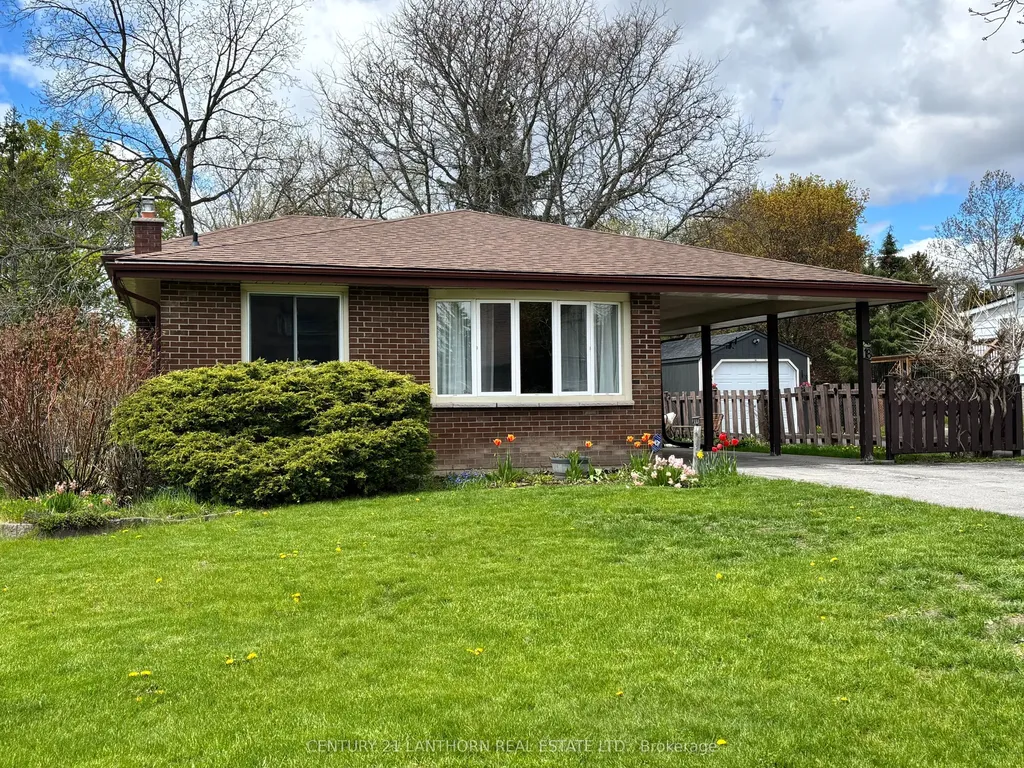 18 Glendale Road Belleville ON K8P 4H5