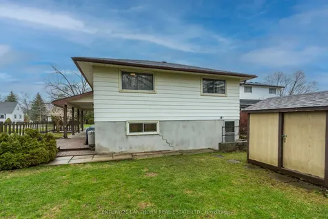 18 Glendale Road Belleville ON K8P 4H5