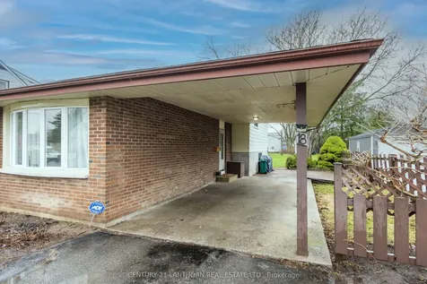 18 Glendale Road Belleville ON K8P 4H5