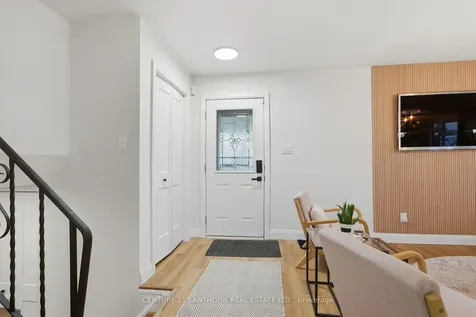 18 Glendale Road Belleville ON K8P 4H5
