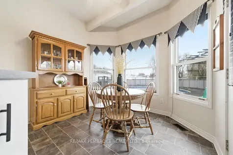 152 Reta Crescent Pembroke ON K8A 1B3