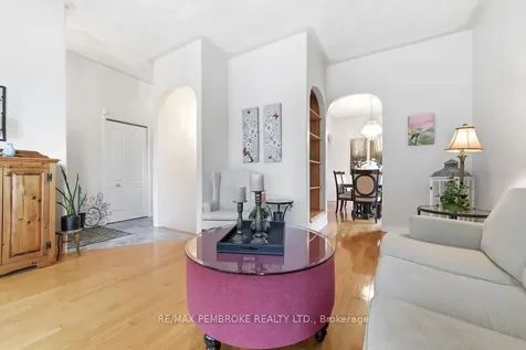 152 Reta Crescent Pembroke ON K8A 1B3
