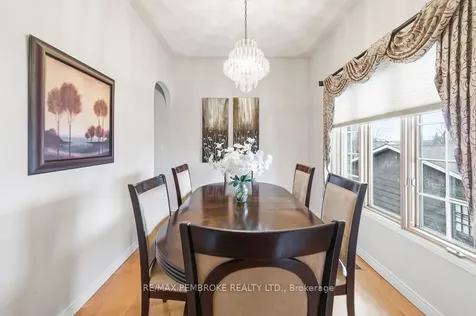 152 Reta Crescent Pembroke ON K8A 1B3