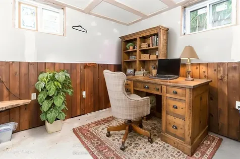1741 Doe Lake Road Gravenhurst ON P1P 1R3