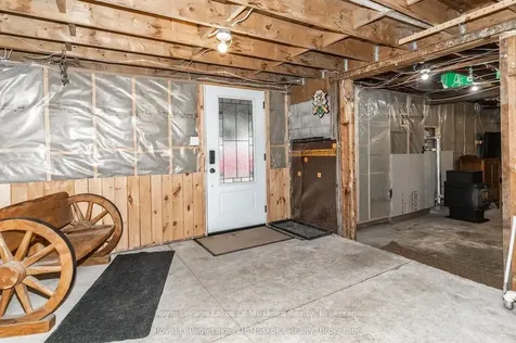 1741 Doe Lake Road Gravenhurst ON P1P 1R3