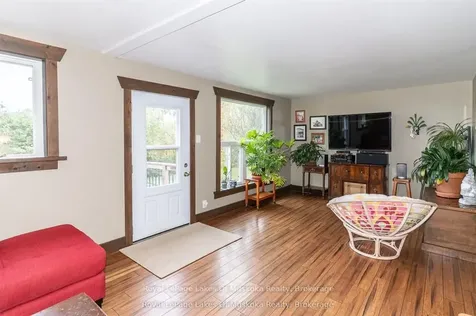 1741 Doe Lake Road Gravenhurst ON P1P 1R3