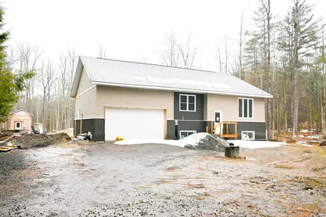 1078 South Kahshe Lake Road E Gravenhurst ON P0E 1G0