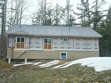 1078 South Kahshe Lake Road E Gravenhurst ON P0E 1G0