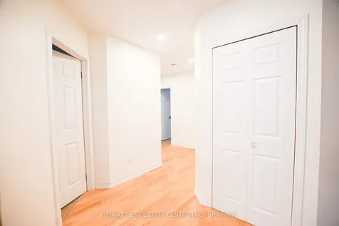 1078 South Kahshe Lake Road E Gravenhurst ON P0E 1G0