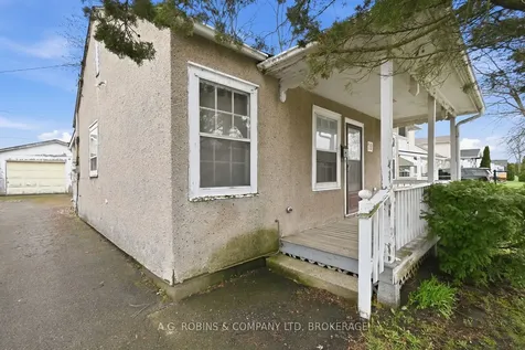29 Mcnaughton Road Welland ON L3B 2R4