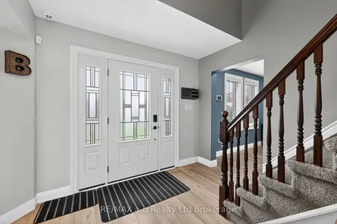 346 Riverview Drive Strathroy-caradoc ON N7G 4B7