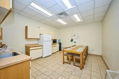 1767 Pettit Road Fort Erie ON L2A 5M4