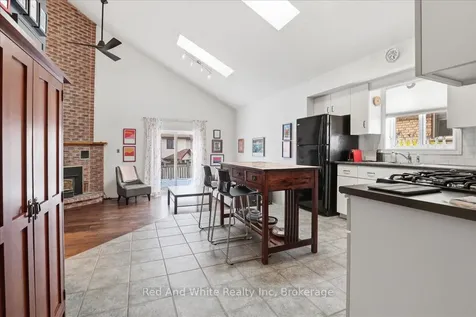 110 Milton Avenue W Cambridge ON N3C 3W5