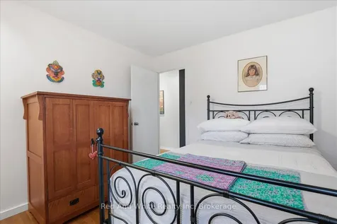 110 Milton Avenue W Cambridge ON N3C 3W5