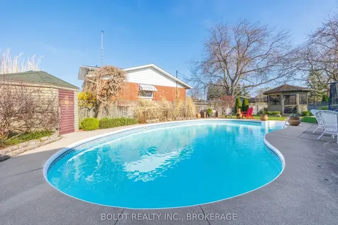 24 Mississauga Road St. Catharines ON L2N 3K4