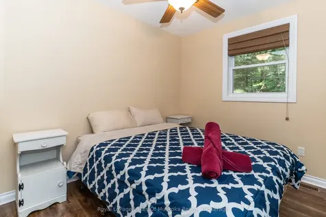 49 Pinetree Road Gravenhurst ON P1P 1R2