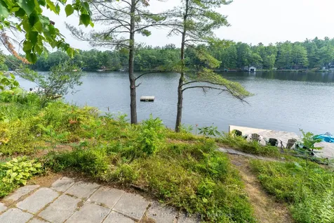 49 Pinetree Road Gravenhurst ON P1P 1R2