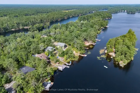 49 Pinetree Road Gravenhurst ON P1P 1R2
