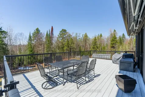 86 Bowyer Road Huntsville ON P1H 2J4