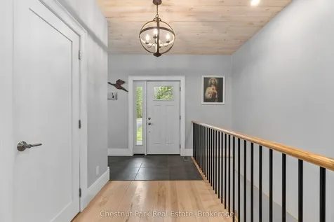 86 Bowyer Road Huntsville ON P1H 2J4