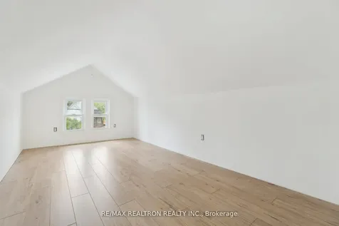 4844 Sixth Avenue Niagara Falls ON L2E 4T9
