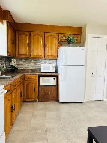 2261 Pitt Street N Cornwall ON K6K 1A4