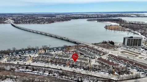 847 Newmarket Lane Kingston ON K7K 0C8