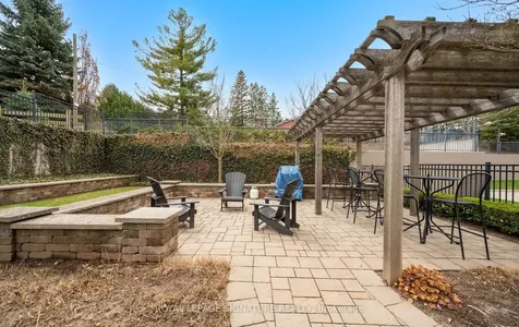 539 Belmont Avenue W Kitchener ON N2M 0A2