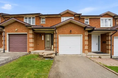 165 Essling Avenue Hamilton ON L9B 2H9