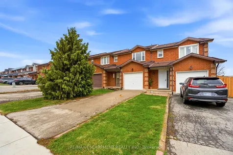 165 Essling Avenue Hamilton ON L9B 2H9