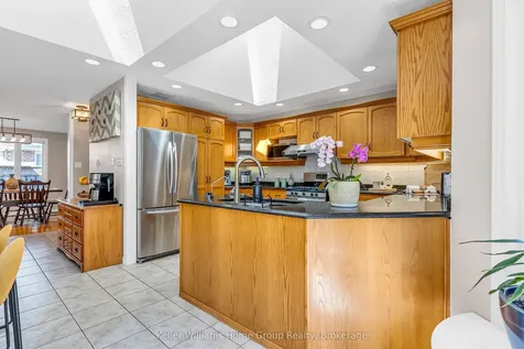 6 Gibbs Crescent Guelph ON N1G 5B6