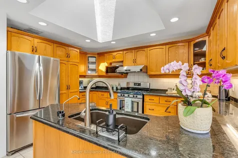 6 Gibbs Crescent Guelph ON N1G 5B6