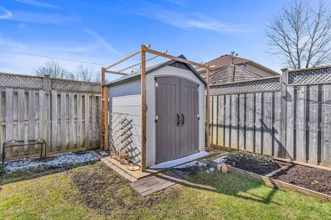 6 Gibbs Crescent Guelph ON N1G 5B6
