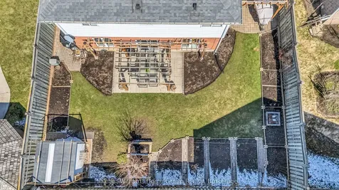 6 Gibbs Crescent Guelph ON N1G 5B6