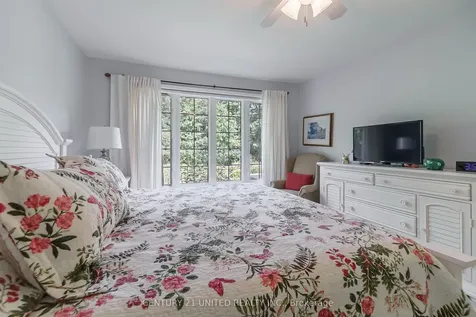 1656 Champlain Drive Peterborough ON K9L 1N6
