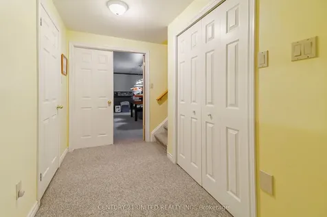 1656 Champlain Drive Peterborough ON K9L 1N6