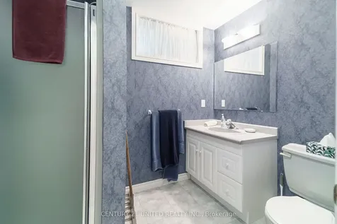 1656 Champlain Drive Peterborough ON K9L 1N6