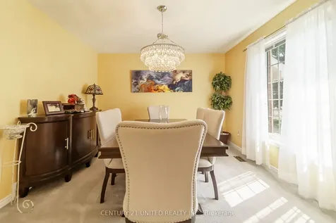 1656 Champlain Drive Peterborough ON K9L 1N6